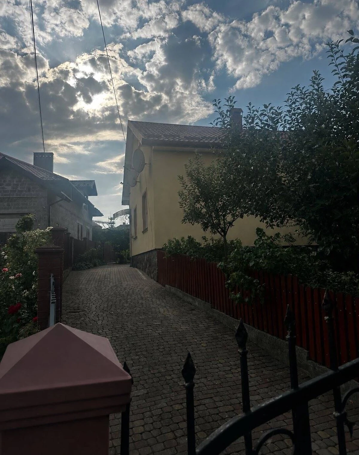Дом, Городок: 3 спальни, гараж во дворе, торг - фото 1