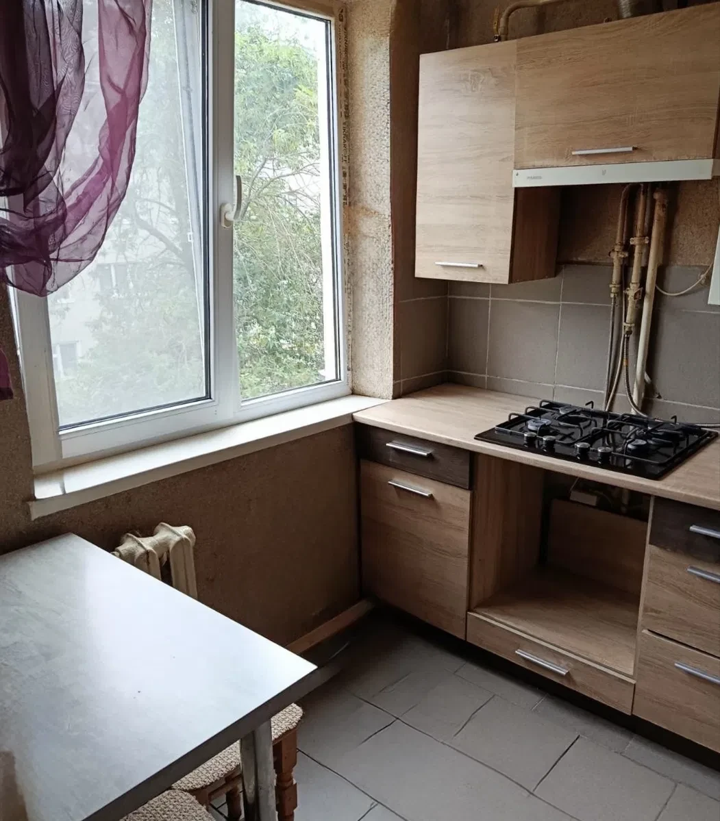 3-кімнатна квартира, Сорохтея: парк Шевченка за 5 хв, балкон-кабінет - фото 4