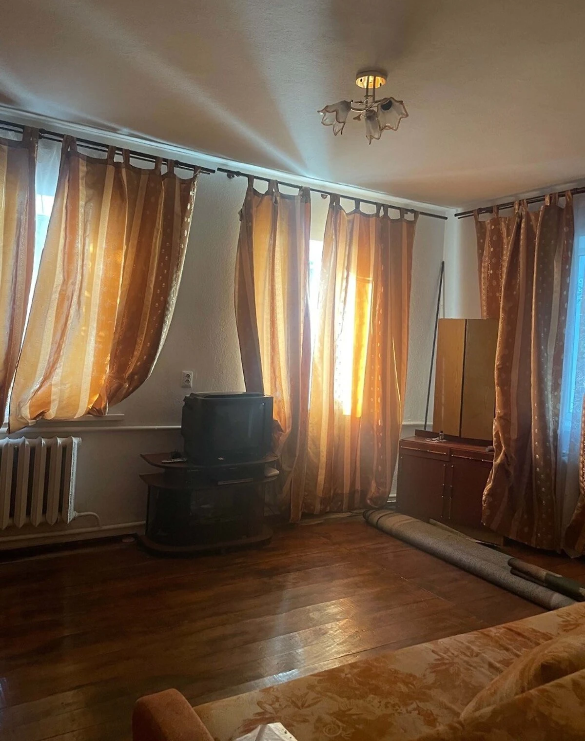 Будинок, Погребище: гараж із підвалом, криниця - фото 4