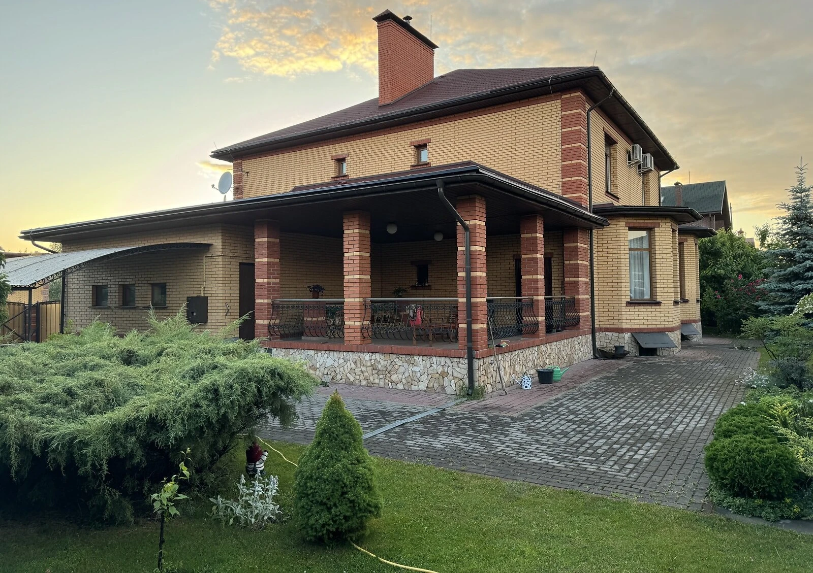 Дом, Киев: гараж с подвалом, терраса, территория под охраной, фото 3