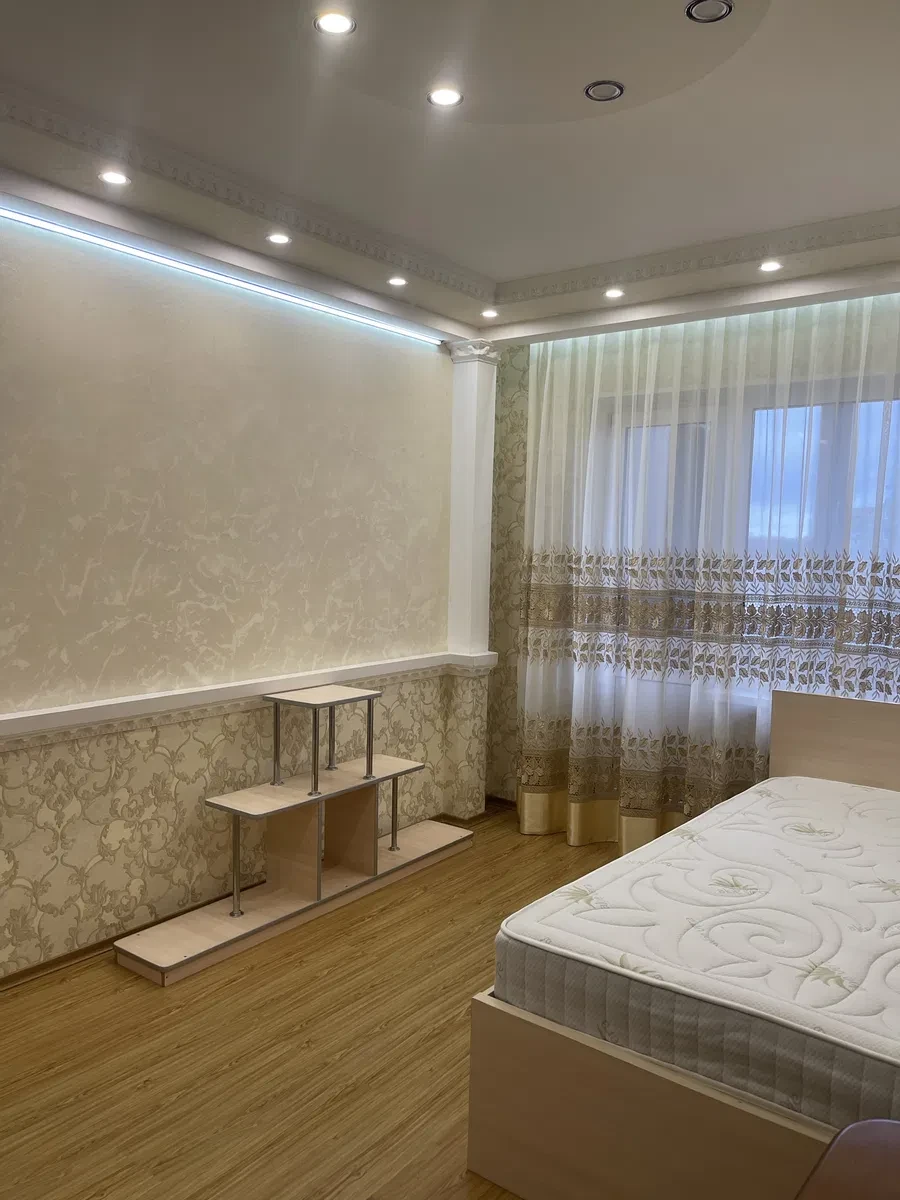 1-кімнатна квартира, Біла Церква: меблі та техніка, гаряча вода - фото 2