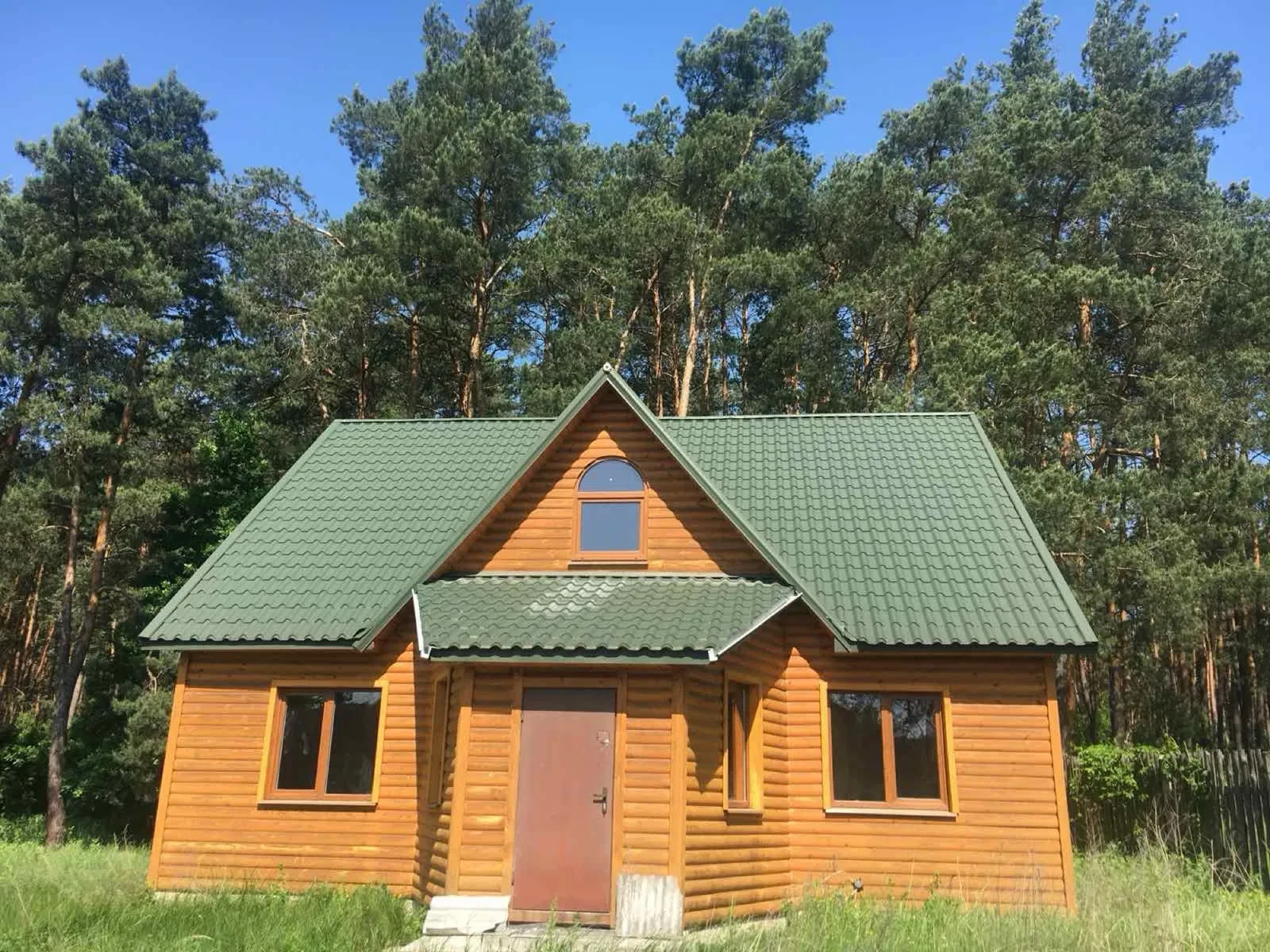 Дом, Городилец: отдельная баня 30 м², 40 сосен - фото 2