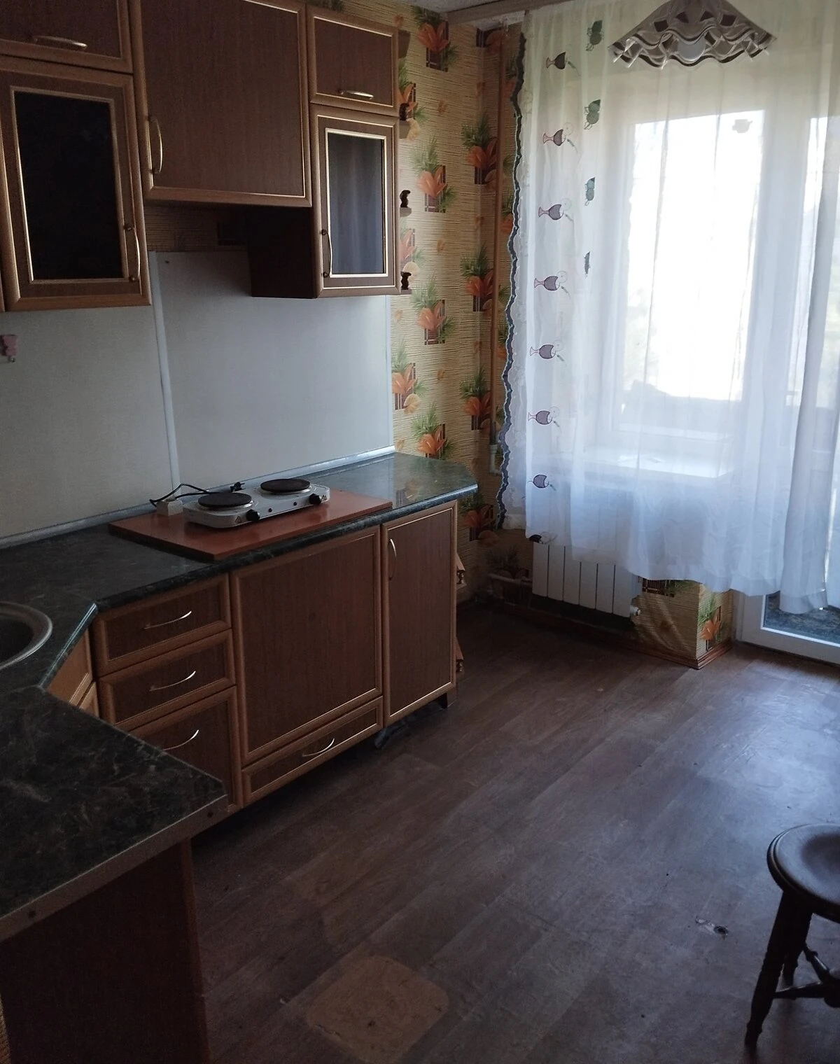 1-комнатная квартира, Коммунарский: можно с маленькими детьми, торг - фото 1