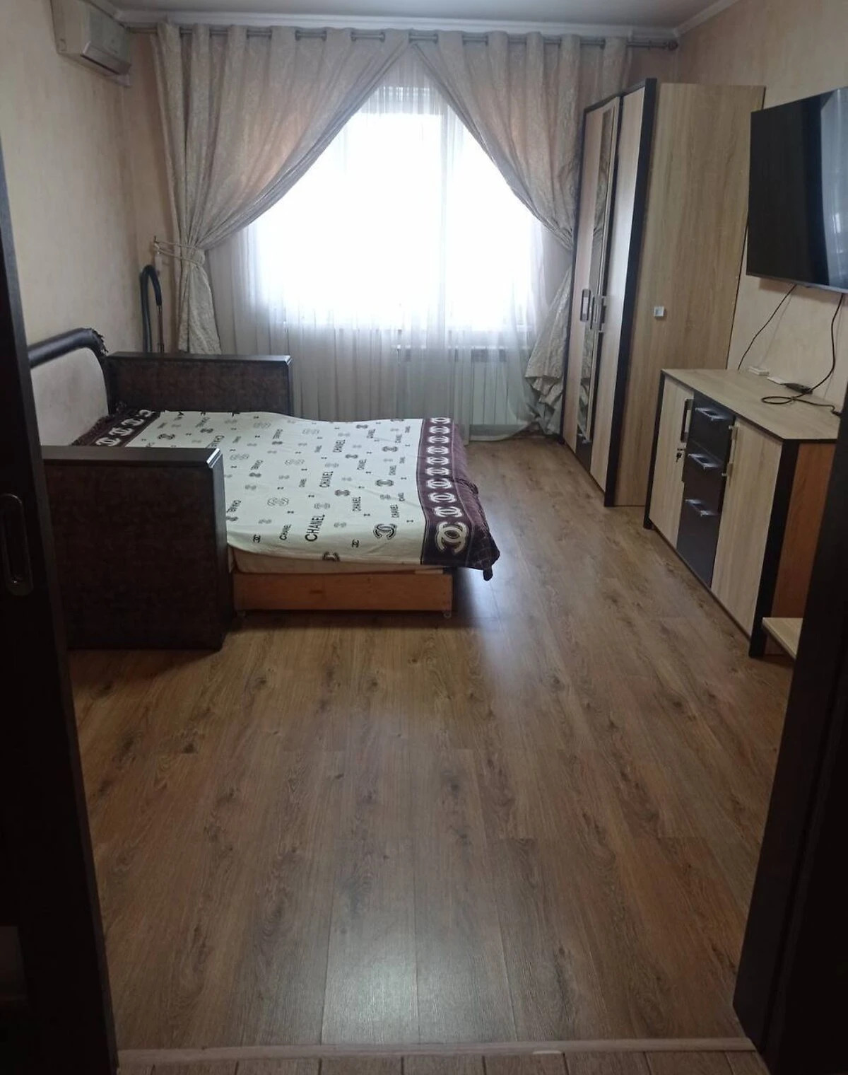 1-кімнатна квартира, Вишгородський Масив: євроремонт, метро Оболонь - фото 1
