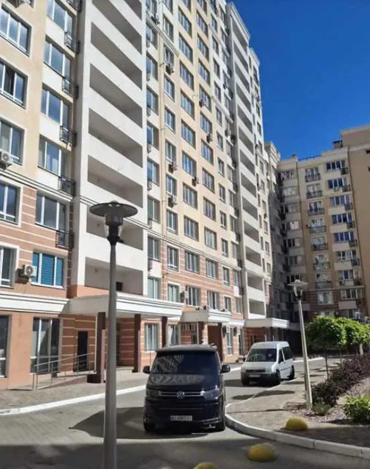 2-кімнатна квартира, Новосілки: дизайнерський ремонт, газове опалення