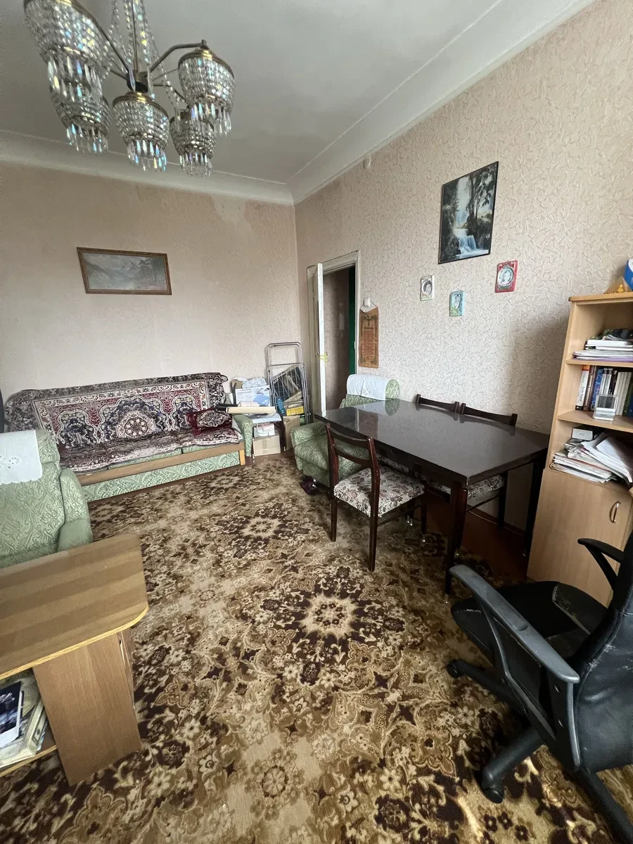 2-кімнатна квартира, Покровський: сталінка, роздільні кімнати - фото 2