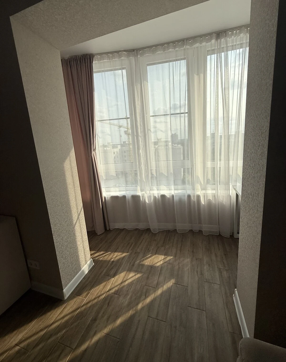 2-комнатная квартира, Александровский: дизайнерский ремонт, укрытие, фото 5