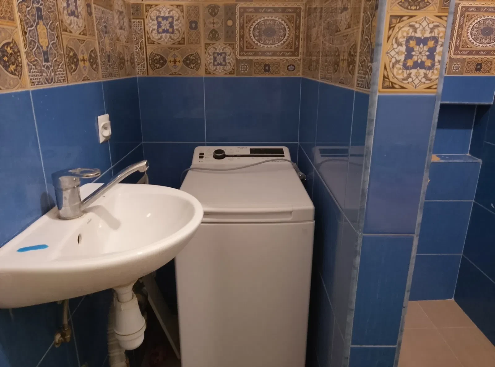 1-кімнатна квартира, Галицький: центр, вода й опалення без світла, фото 5