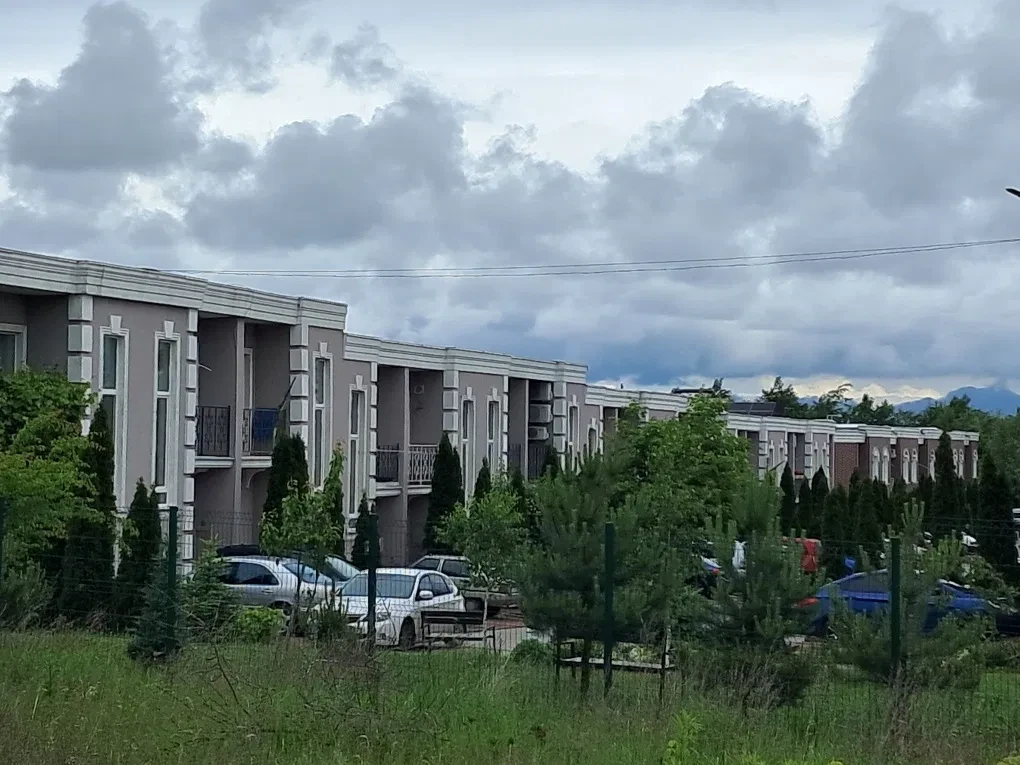 Таунхаус у ЖК Айленд: паркування на дві машини, вихід на подвір'я, фото 5