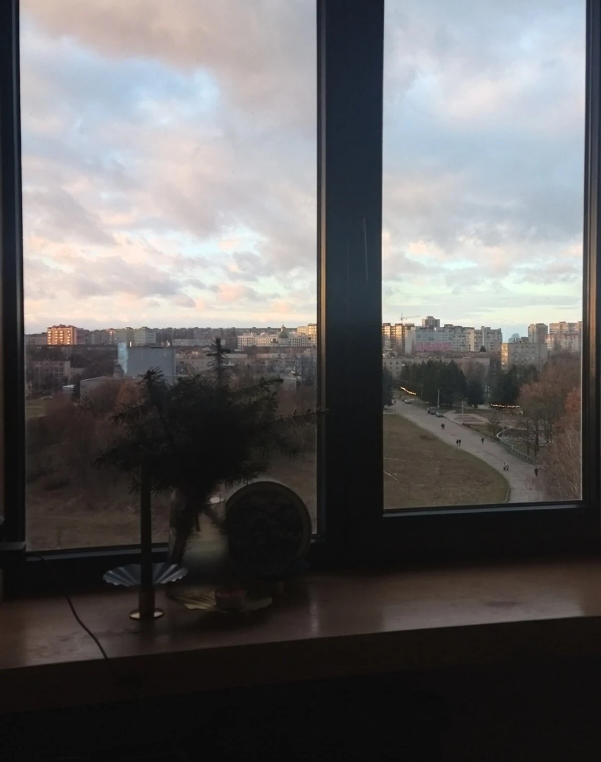1-кімнатна квартира, Ювілейний: дизайнерський ремонт, цегляні стіни - фото 2