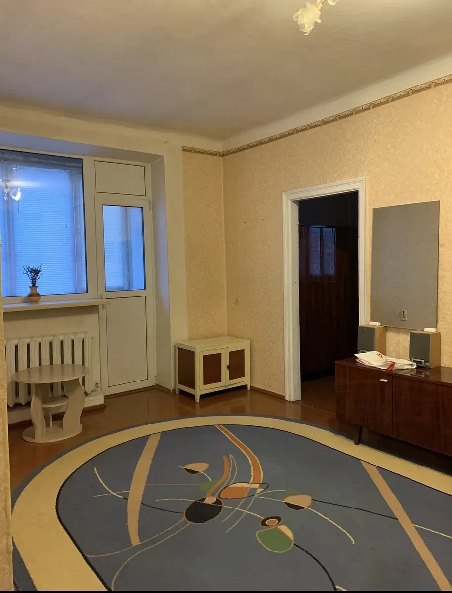 2-комнатная квартира, Путятинка: застекленный балкон, новые трубы - фото 2