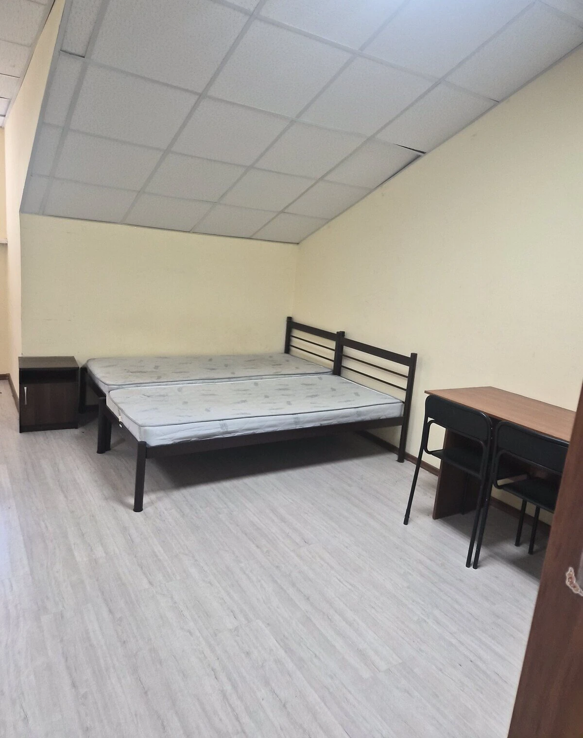 Кімната, Лук'янівка: опалення працює без світла - фото 1