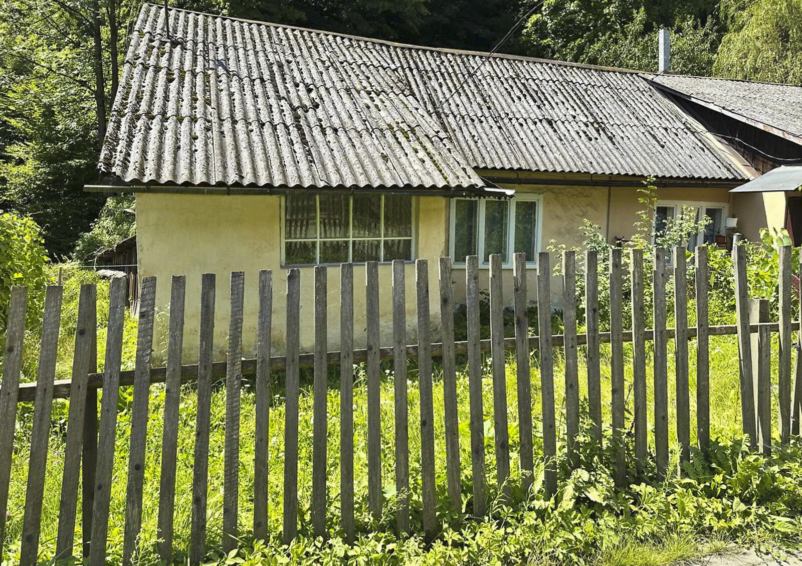 Частина будинку, Рахів: джерело, цегляні стіни, фото 5