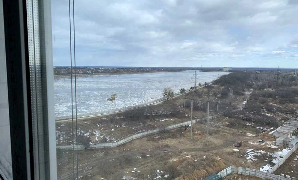 1-кімнатна квартира у ЖК Зіркова вежа: вид на водосховище, торг - фото 4