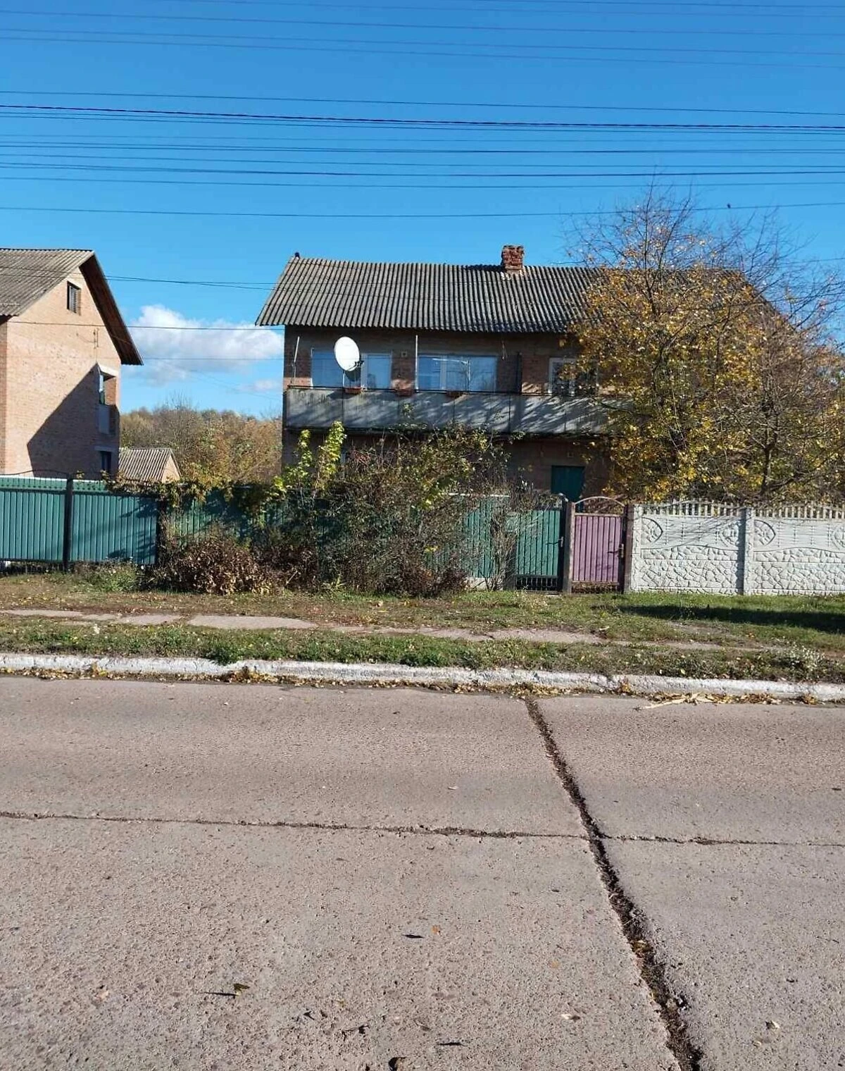 Будинок, Журавка: сад, господарські будівлі - фото 2
