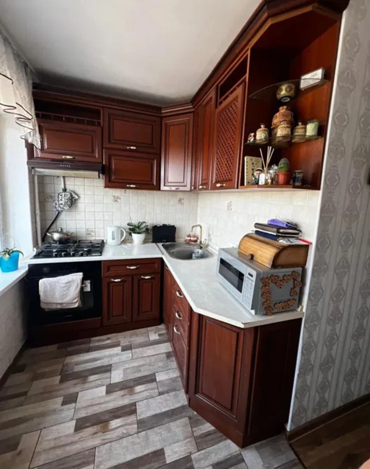 1-комнатная квартира, Киев: внутренний двор, фото 5