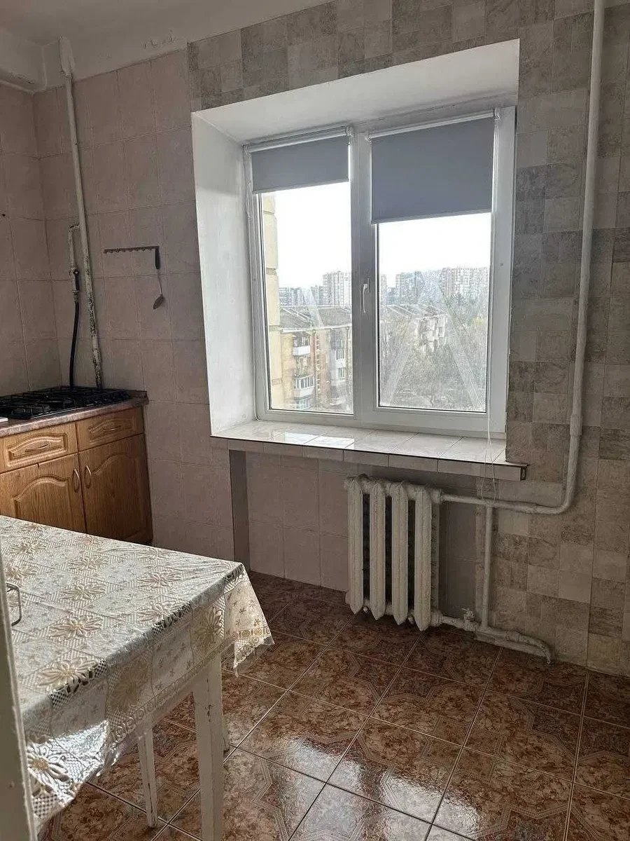 3-кімнатна квартира, Теремки -1: вид на ВДНГ, метро 10 хвилин пішки - фото 3