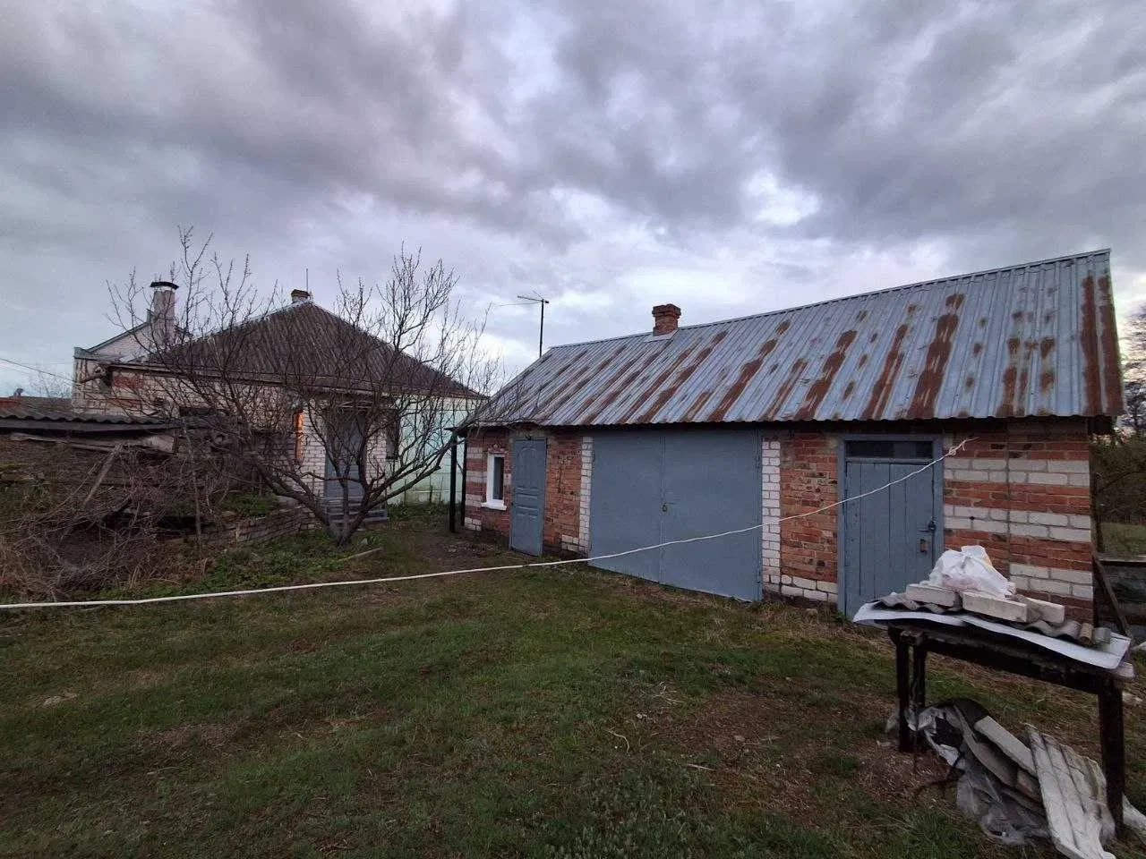 Будинок, Пересічне: вихід до ставка, 45 соток, гараж - фото 2
