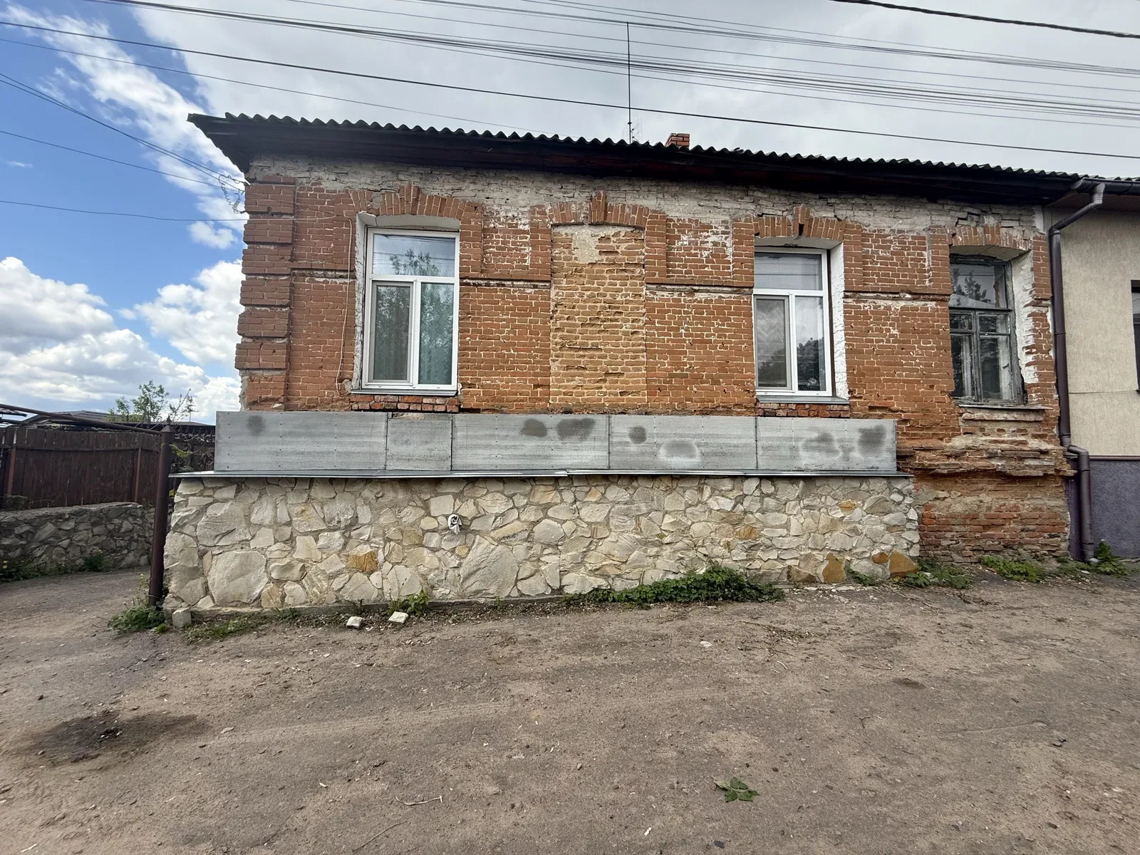 Будинок, Глухів: 59 соток, житловий ваучер