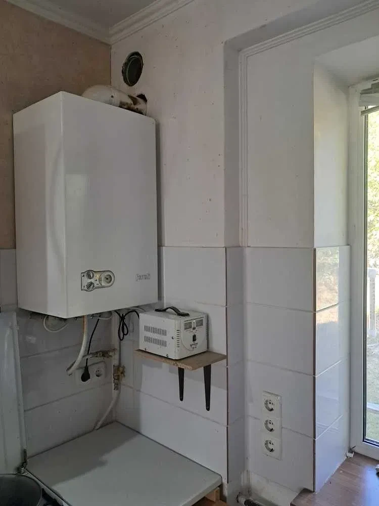 Будинок, Ставище: автономне опалення, гараж на дві машини, фото 3