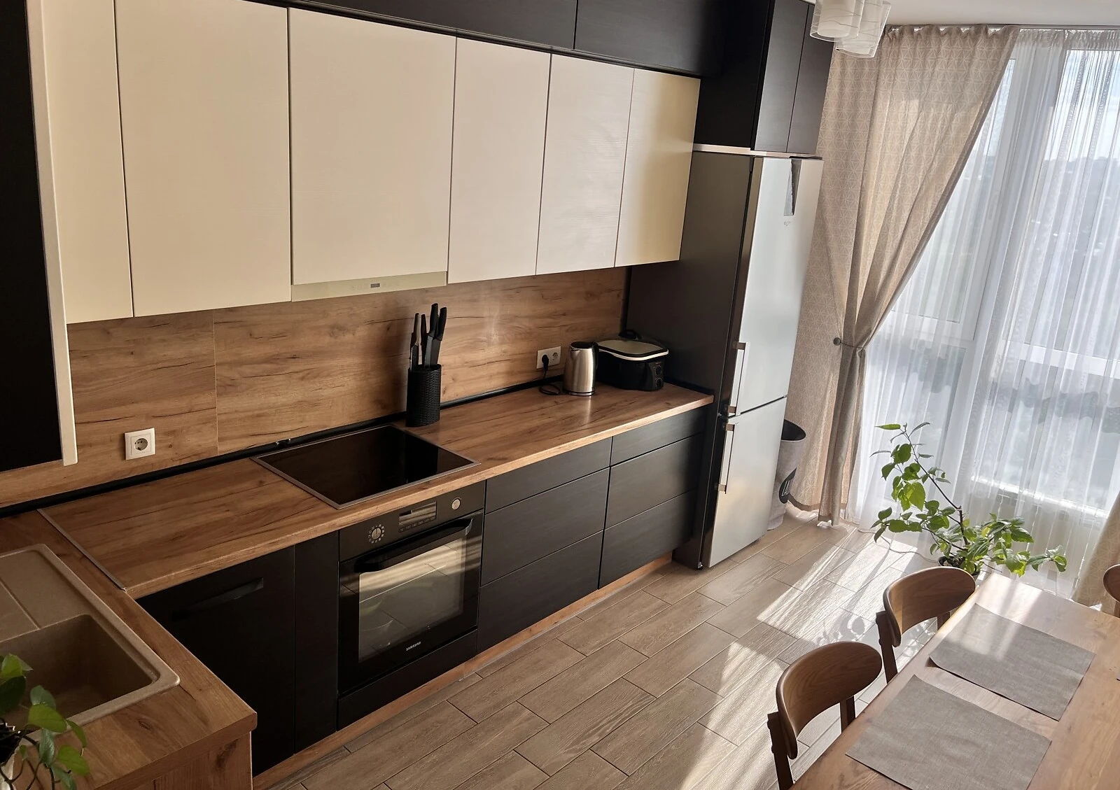 2-кімнатна квартира, Крюківщина: євроремонт, резервне живлення