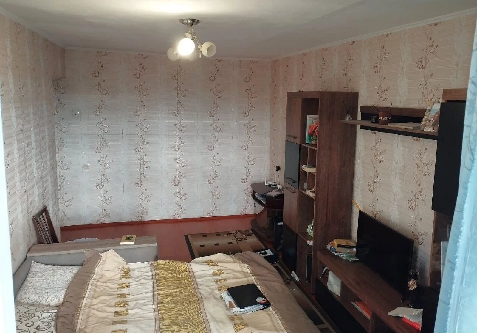 2-кімнатна квартира, Коростень: внутрішній двір, броньовані двері - фото 5