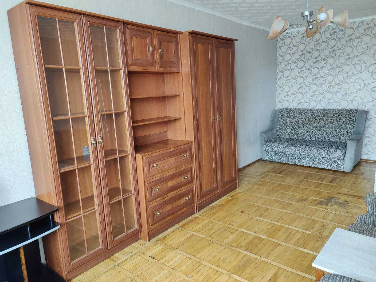 1-кімнатна квартира, Деснянський: до метро 10 хв, засклений балкон, фото 3