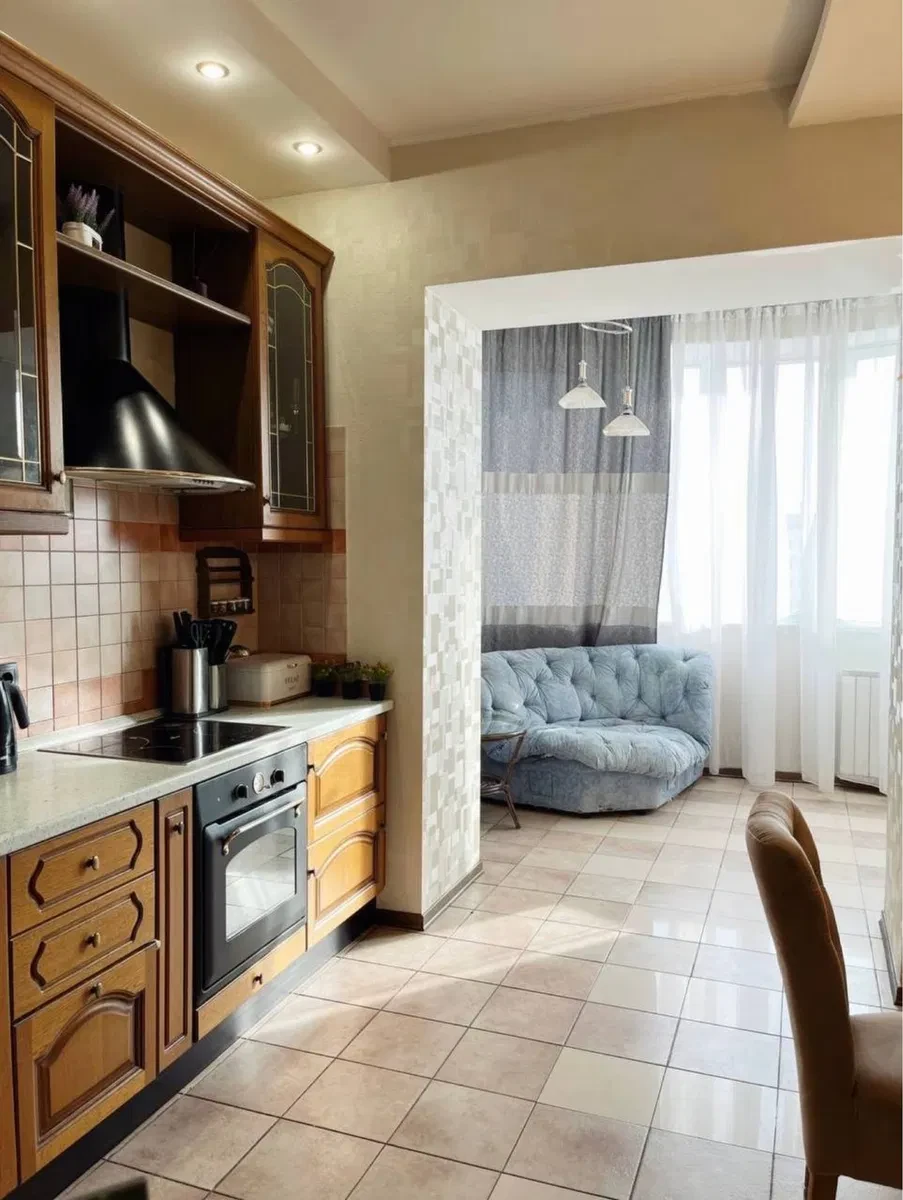 4-комнатная квартира в ЖК ОАЗИС: евроремонт, кухня 45 м², фото 5