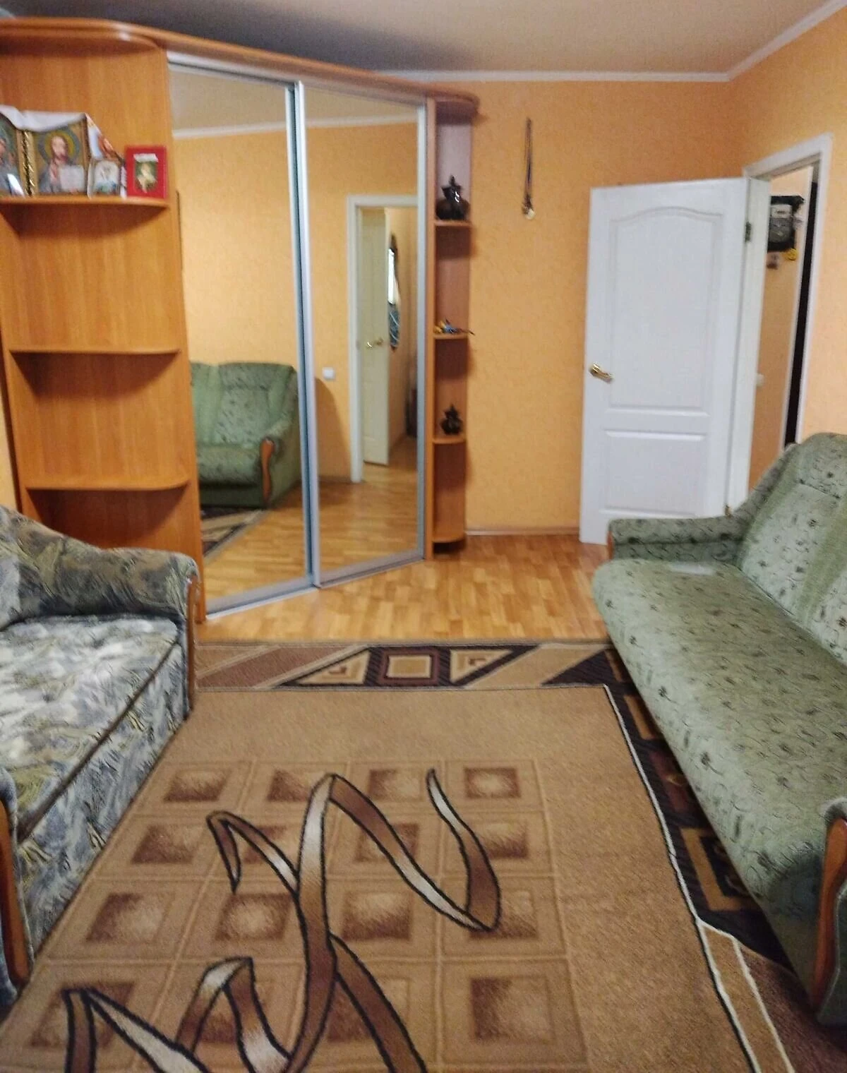 1-кімнатна квартира, Бахмач: євроремонт, цегляні стіни - фото 2