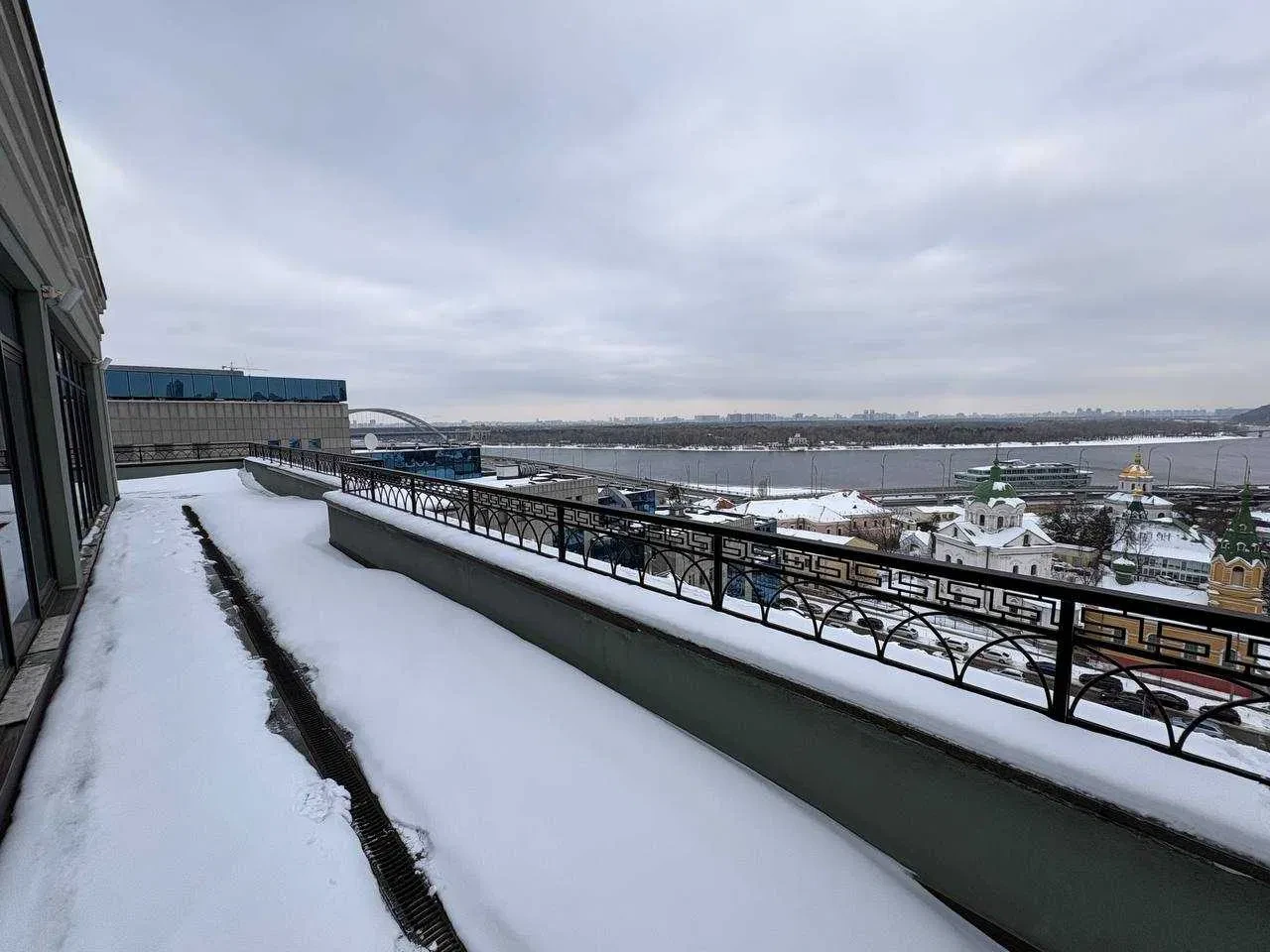 Офіс, Шевченківський: тераса, генератор і підземний паркінг - фото 4