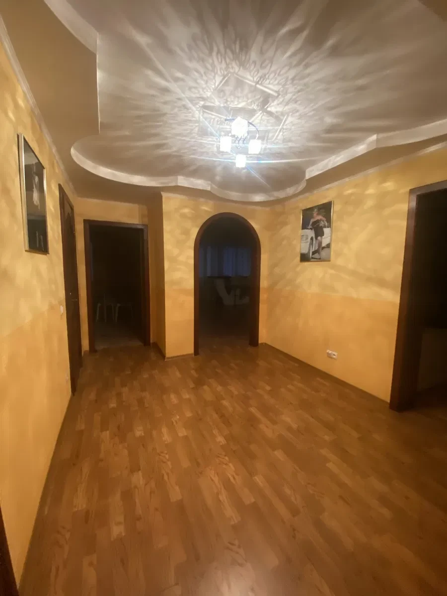 3-кімнатна квартира, Подільський: 5 хв до площі, 1 хв до театру - фото 2