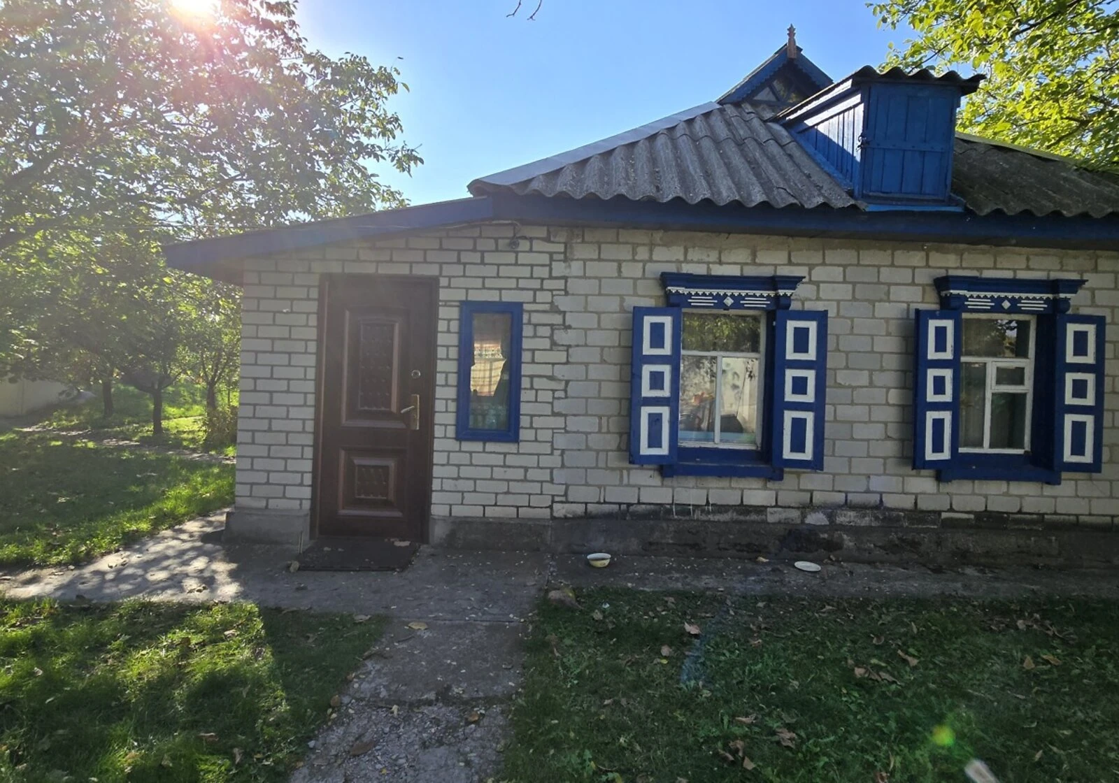 Будинок, Рокитне: 23 сотки, криниця і свердловина - фото 1