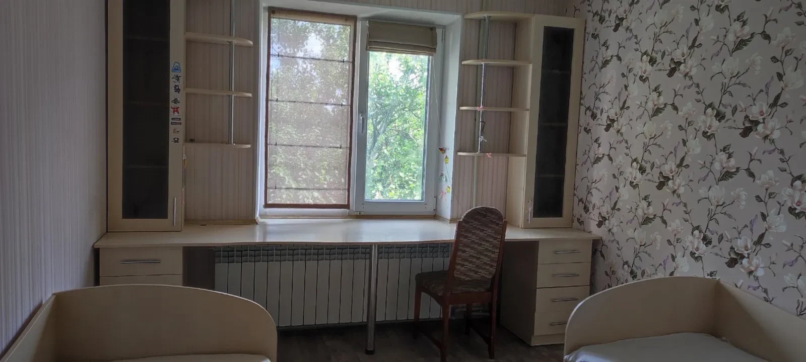 2-кімнатна квартира, Шахтарське: євроремонт, окремі кімнати