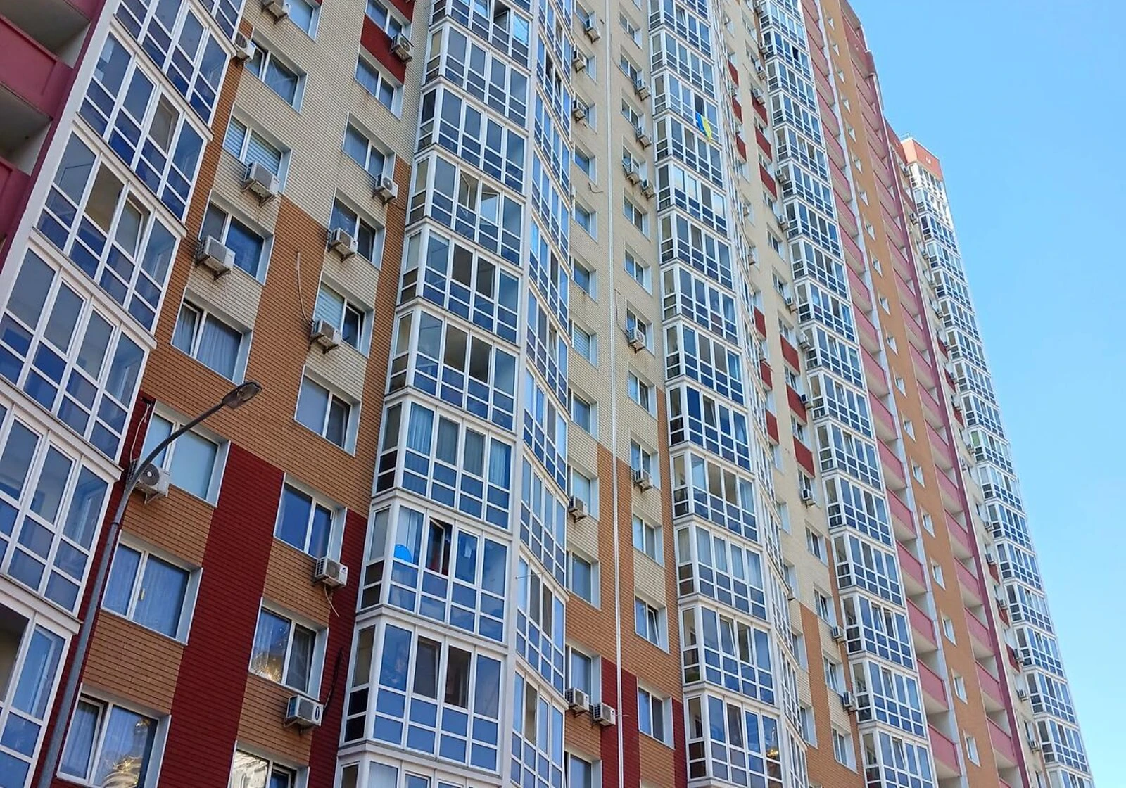 1-комнатная квартира, Осокорки: кухня-студия, лифт работает без света - фото 4