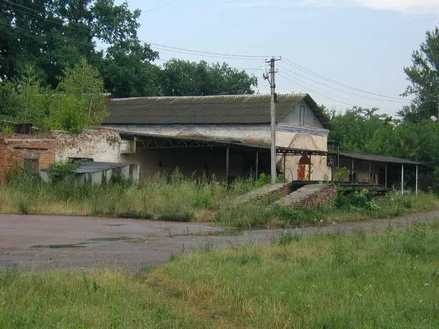 Виробнича база, Бобровиця: 16 будівель, 28,5 га - фото 2