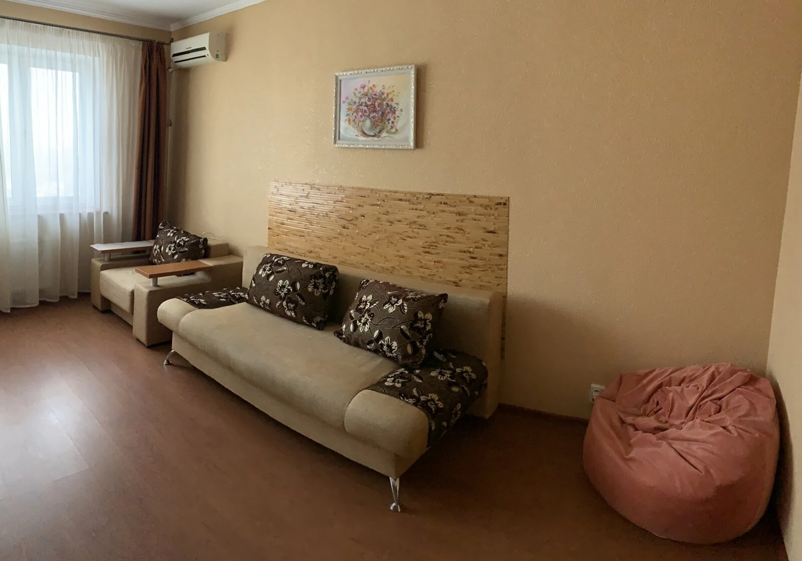 1-кімнатна квартира, Чоколівка: євроремонт, паркомісце, укриття