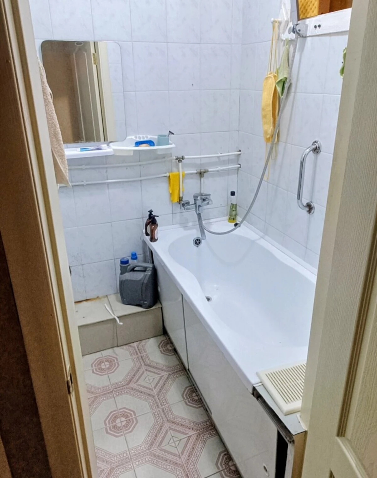 3-кімнатна квартира, Чорноморське: опалення і вода без світла, фото 5