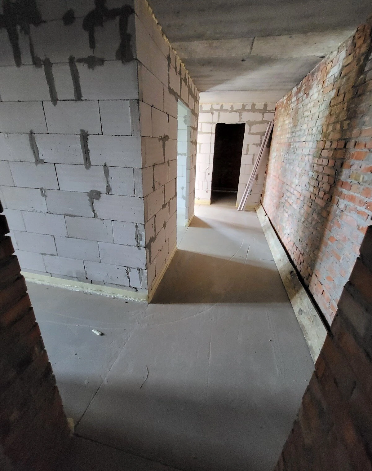 2-кімнатна квартира, Центр: новобудова, тераса - фото 2