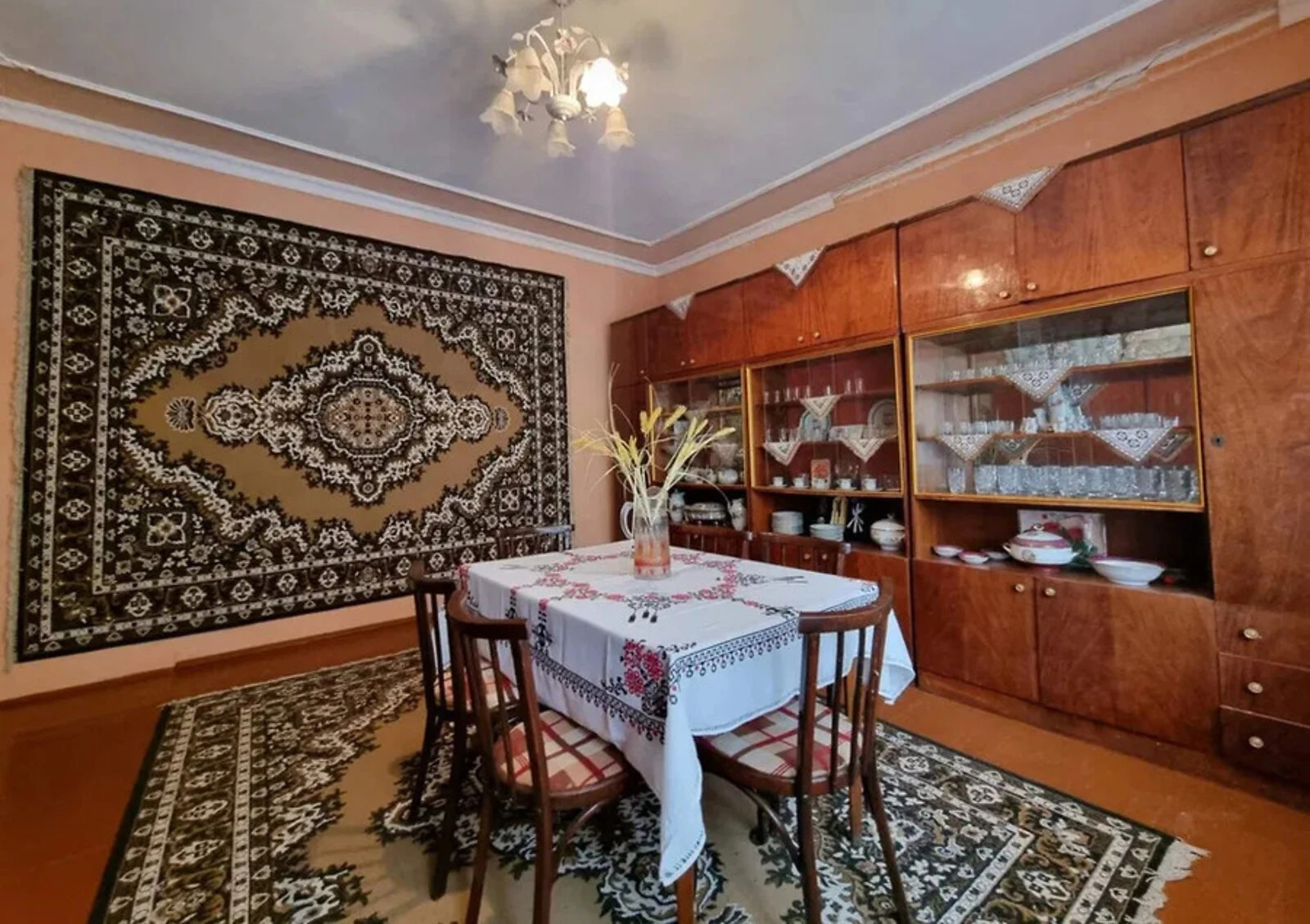 Дом, Лазы (Воловец): летняя кухня, колодец, твердотопливный котел, фото 4