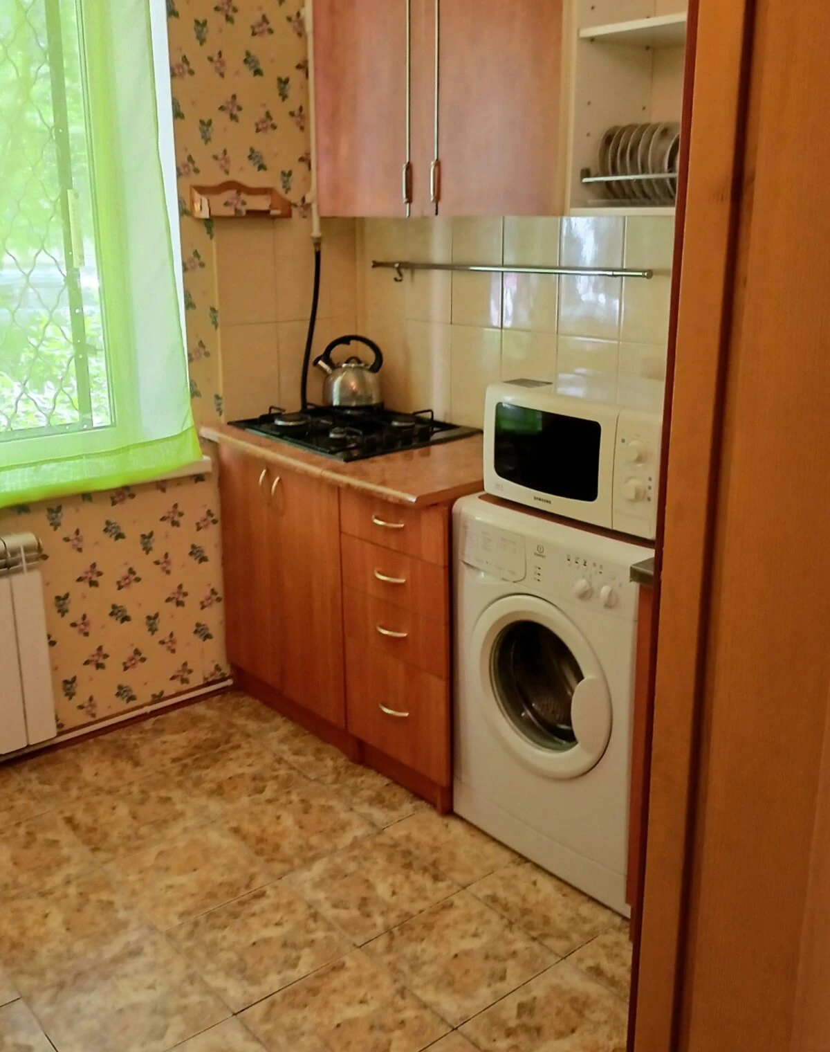 1-кімнатна квартира, Оболонь: євроремонт, вода й ліфт без світла - фото 2