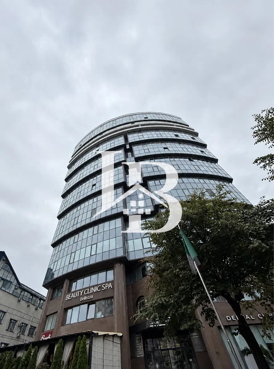 3-кімнатна квартира у ЖК Karnegie Tower: паркомісце, живлення ліфтів