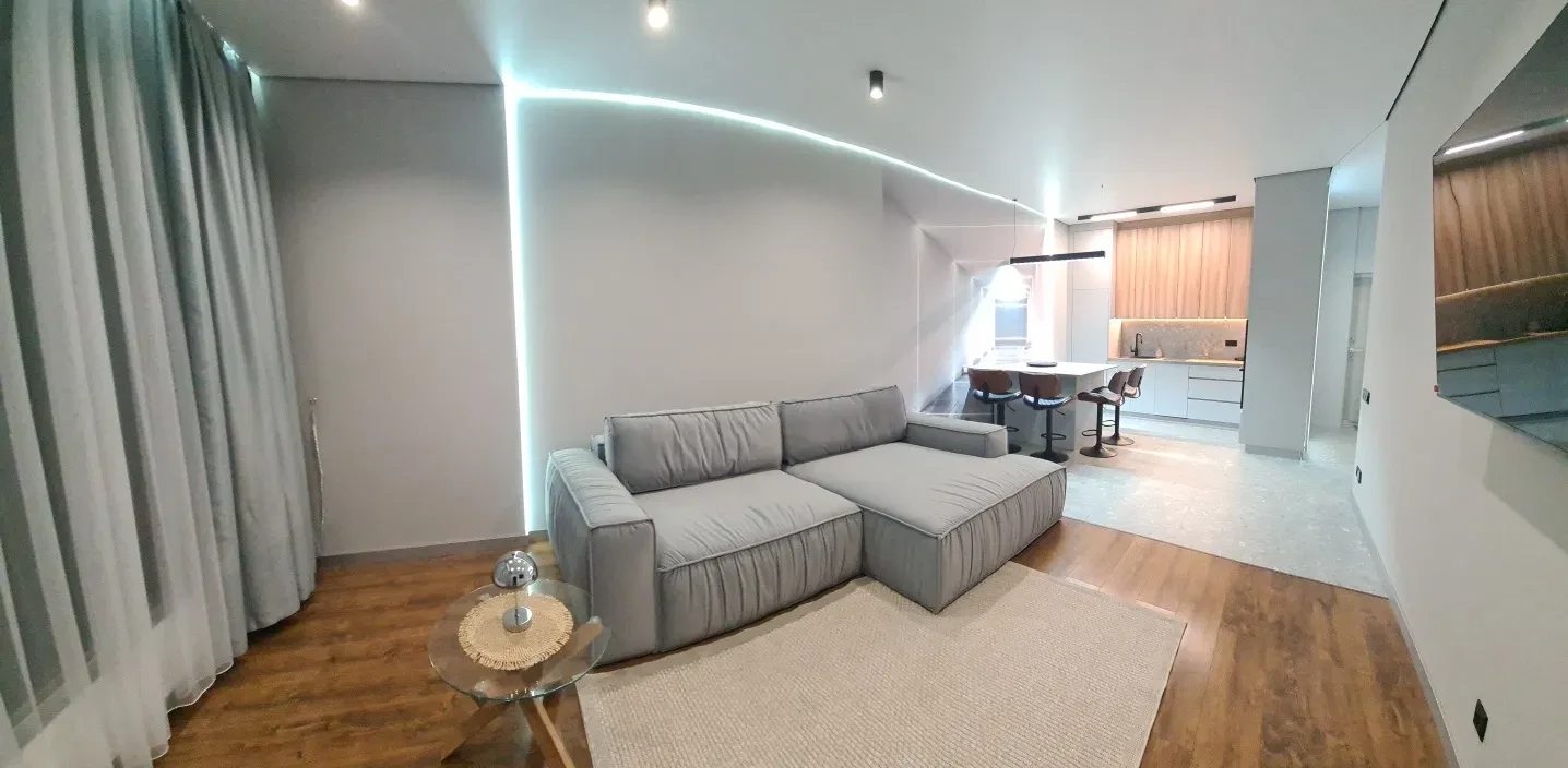 2-комнатная квартира в ЖК EDELWEISS: авторский ремонт, паркинг - фото 3