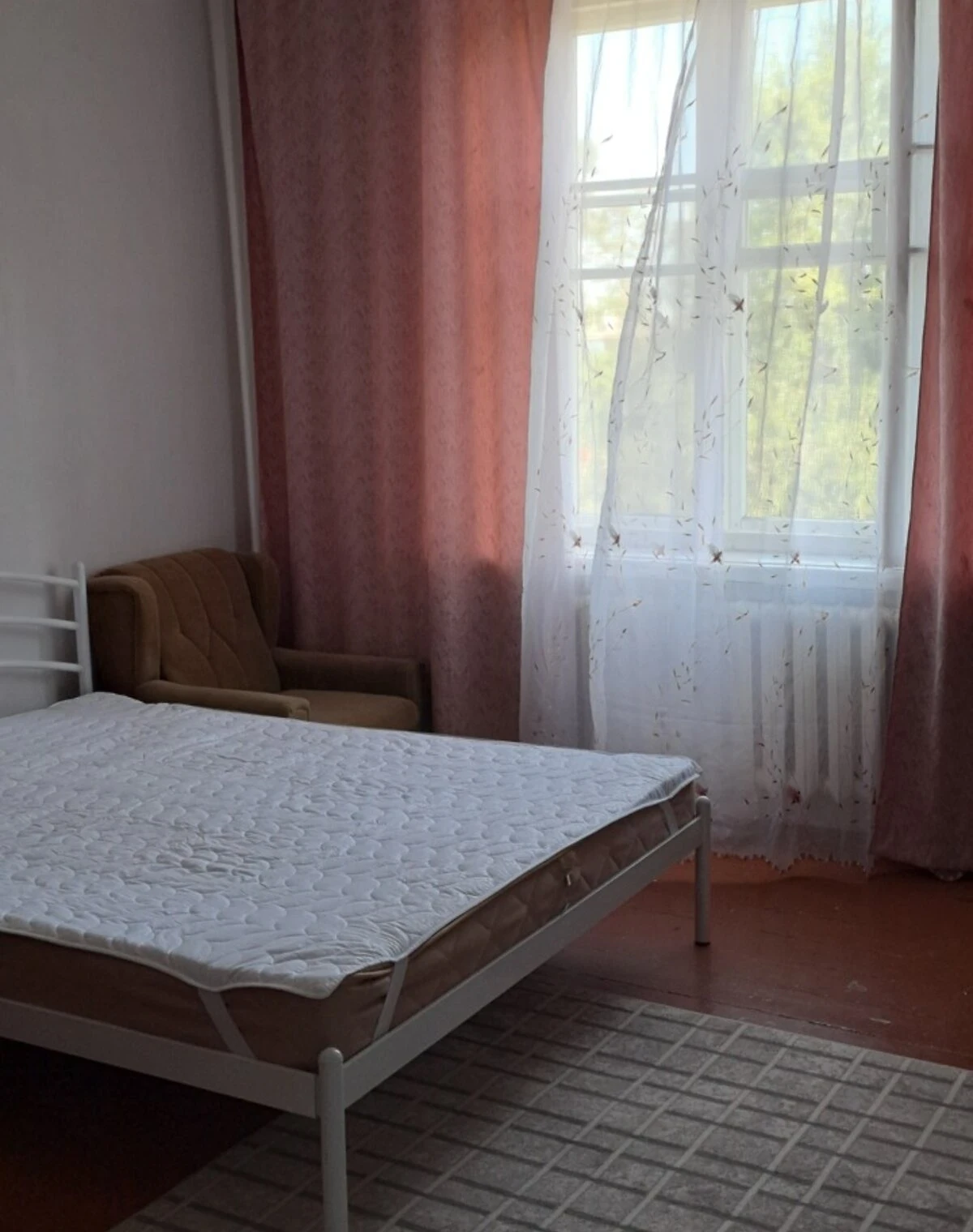 3-кімнатна квартира, ДВРЗ: сталінка, метро Чернігівська - фото 2