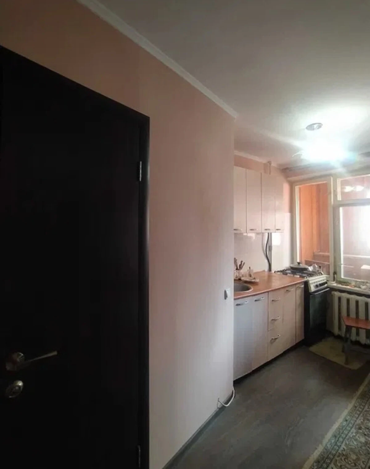 1-кімнатна квартира, Лук'янівка: кухня-студія, балкон - фото 1