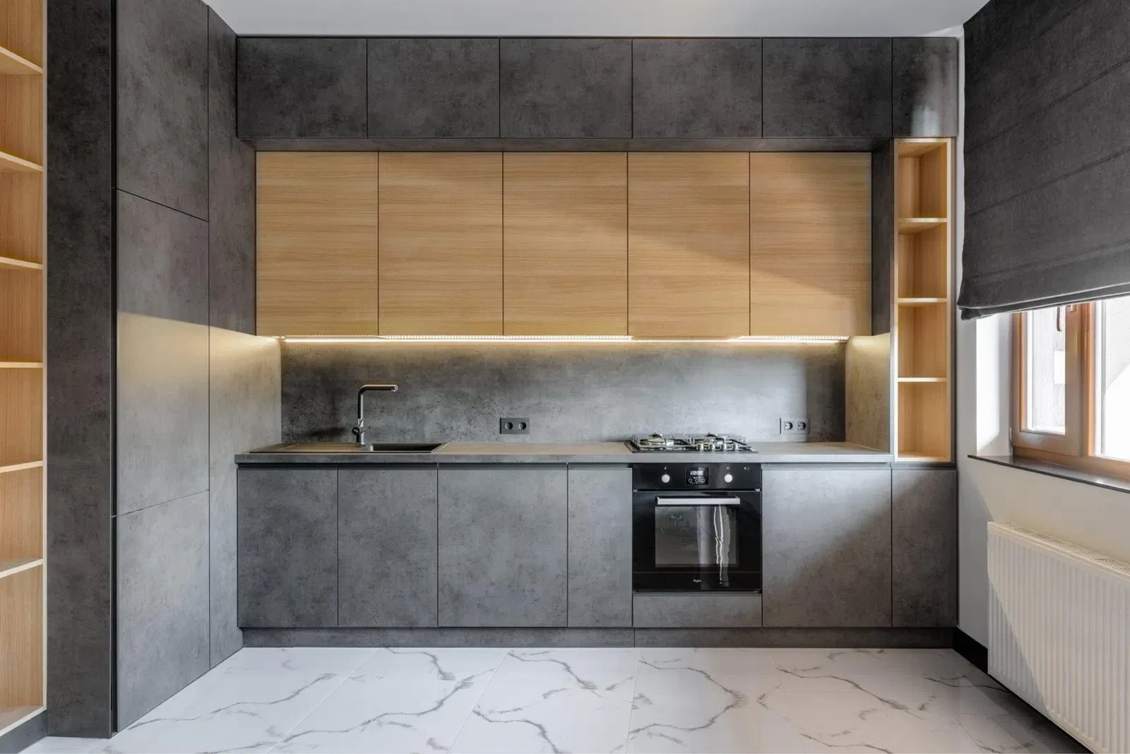 2-кімнатна квартира, Ужгород: центр, балкон, кухня 45 м² - фото 2