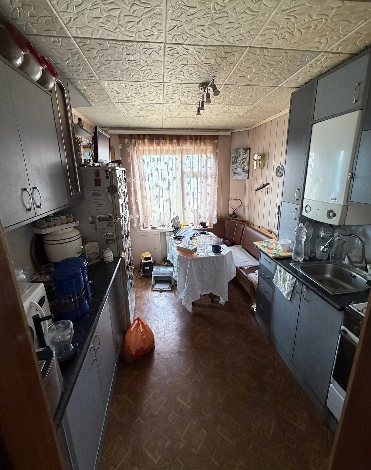 3-комнатная квартира, Вознесенск: силикатный кирпич, внутренний двор, фото 5