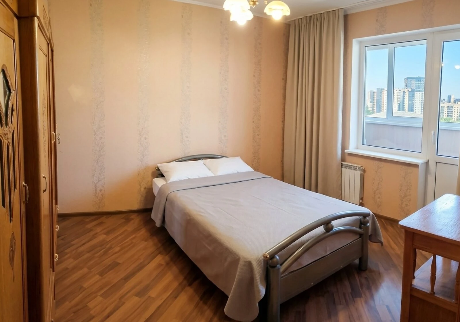 3-комнатная квартира, Теремки-1: можно с маленькими детьми, отопление без света - фото 1