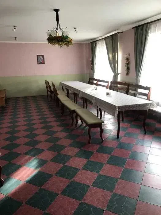 Будинок, Луб'яна: торгівля і кафе, переобладнання під житло - фото 4