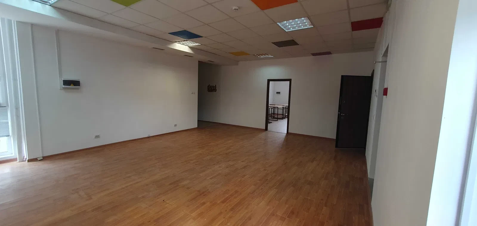 Офіс, Залізничний: автономне живлення, власна парковка, торг, фото 3