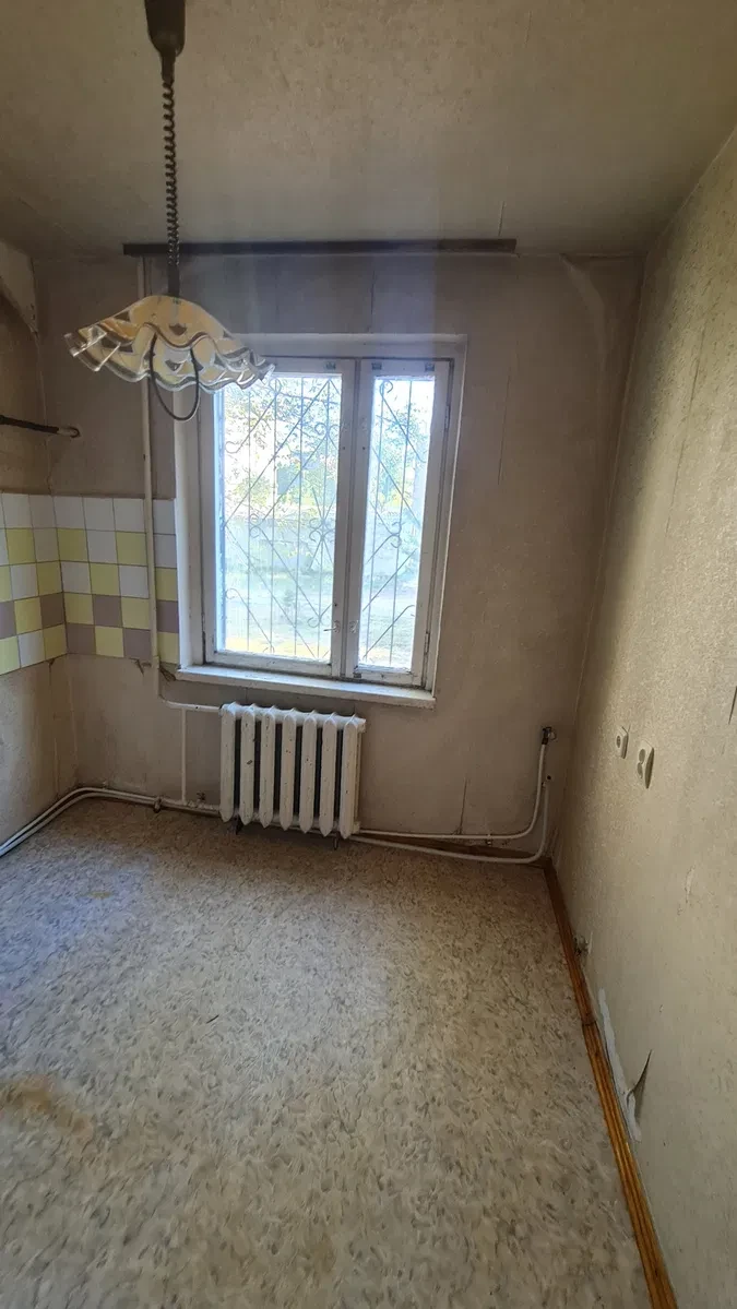 2-кімнатна квартира, Деснянський: метро Лісова 10 хв, під ремонт, фото 2